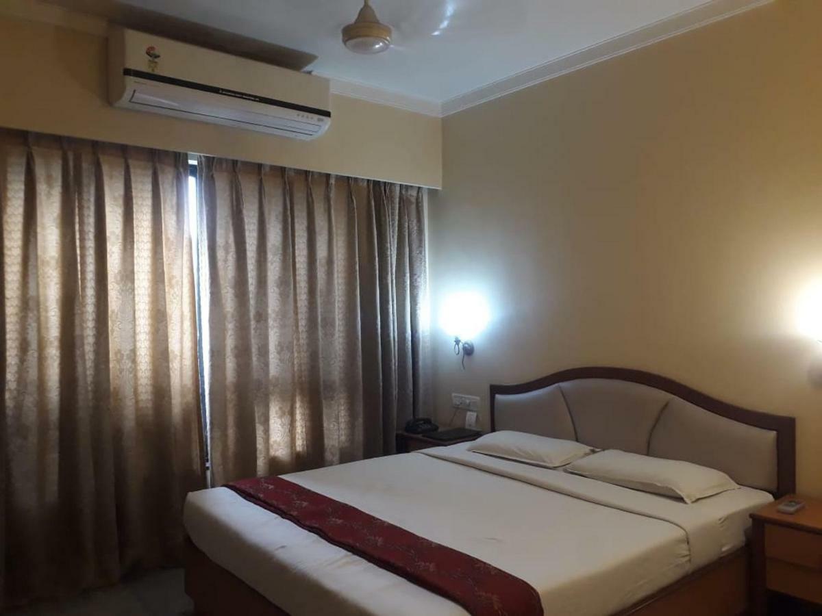 Hotel The Samrat Near Railway Station Pune